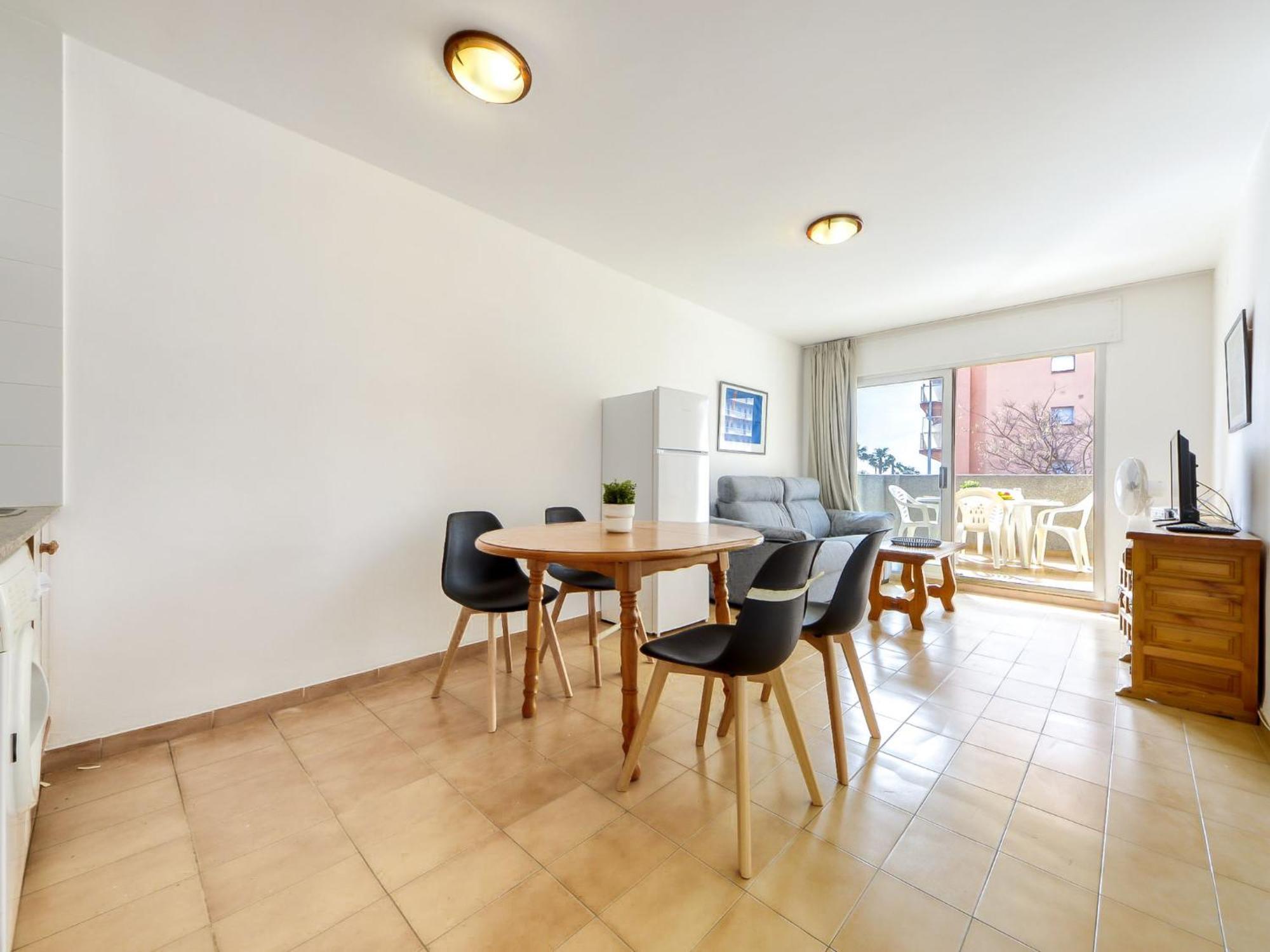 Apartment Mismar-5 By Interhome Росес Екстериор снимка